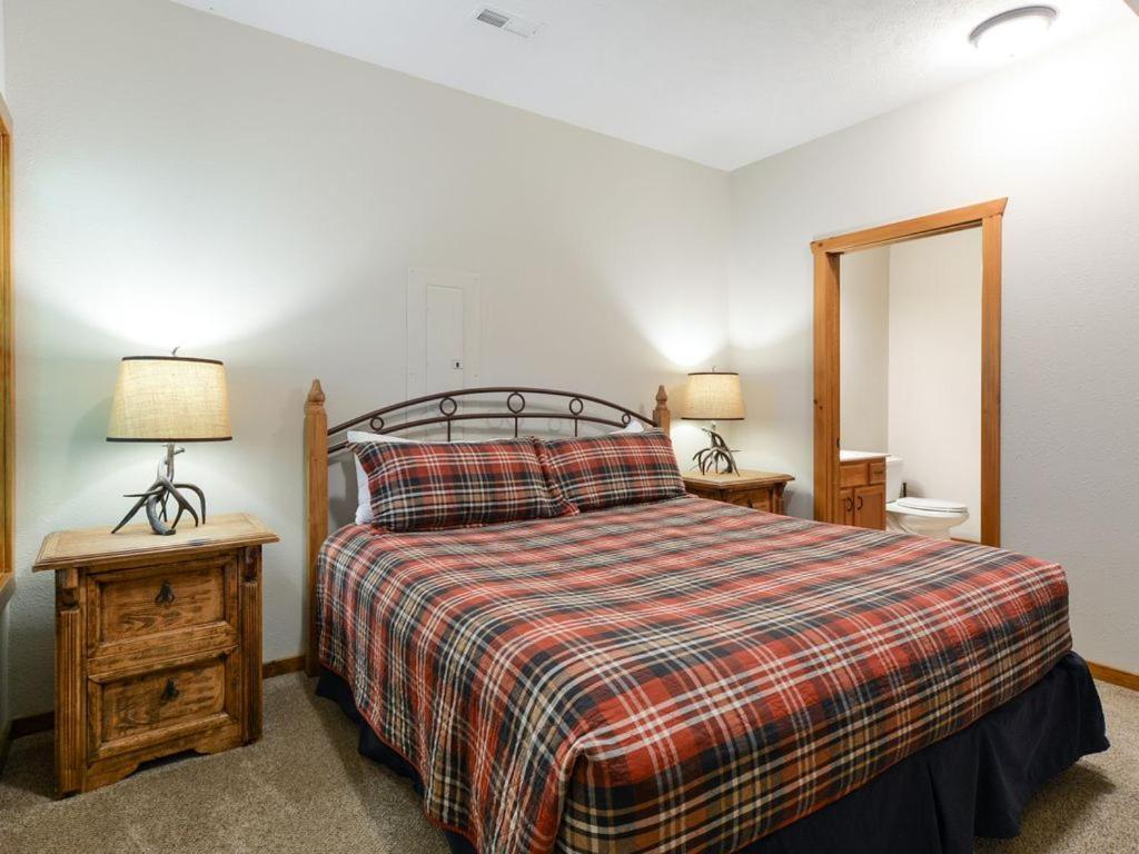 Lodge 243 Branson Extérieur photo
